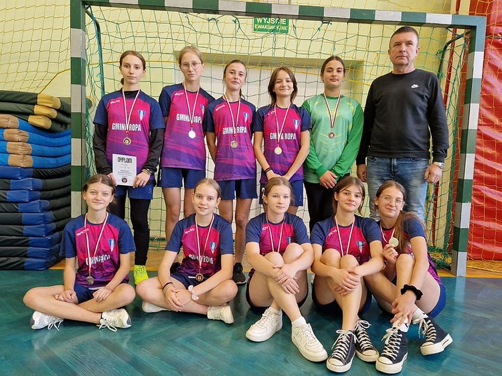 Powiatowy Turniej Piłki Nożnej Halowej - Igrzyska Młodzieży Szkolnej