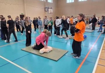 „Ratujemy i Uczymy Ratować”