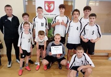 Powiatowy Halowy Turniej Piłki Nożnej