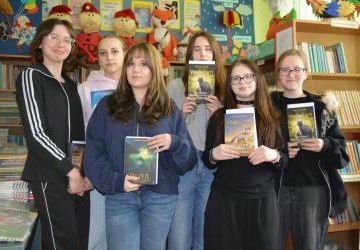 „Mądrej głowie dość dwie słowie”