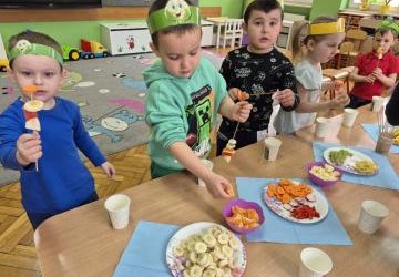 Dzień Owoców i Warzyw w grupie „Biedroneczki” 