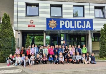 Wycieczka Pierwszoklasistów do Komendy Powiatowej Policji i Komendy Powiatowej Państwowej Straży Pożarnej w Gorlicach